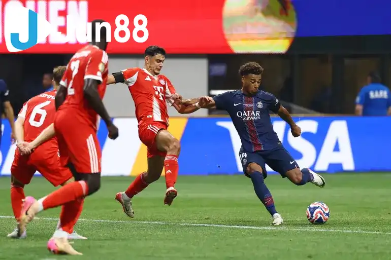 Bayern là đội được đánh giá cao hơn trong trận đấu này. Bayern là đội được đánh giá cao hơn trong trận đấu này.